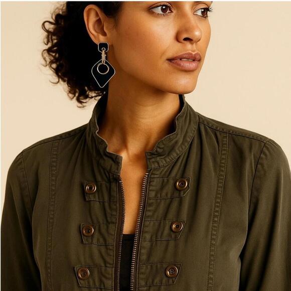 Rare VTG Joseph Mazer Black Enamel Gold Tone ClipOn Earrings - Picture 9 of 9